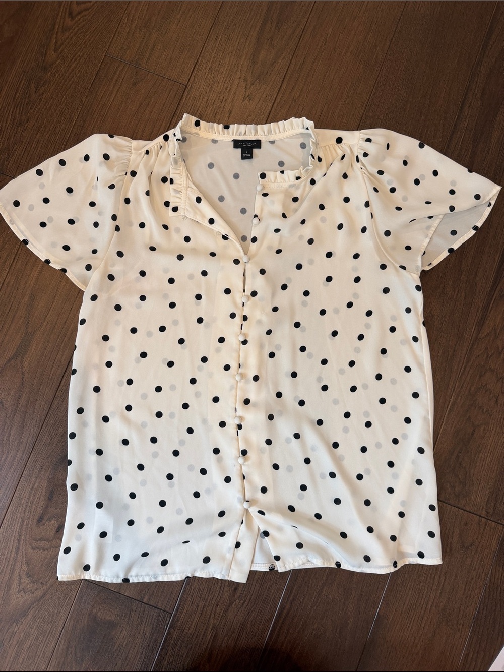 Ann Taylor Factory Cream Blouse with Black Polka Dots Size Small - C4-114